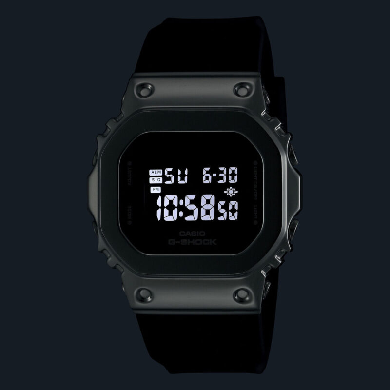 S72124817_1